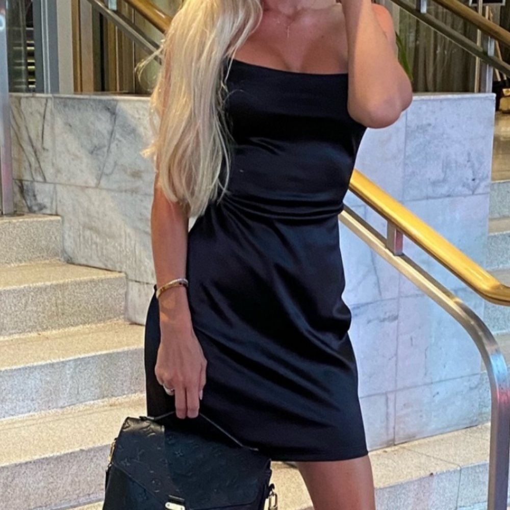 Windsor Black Dress
